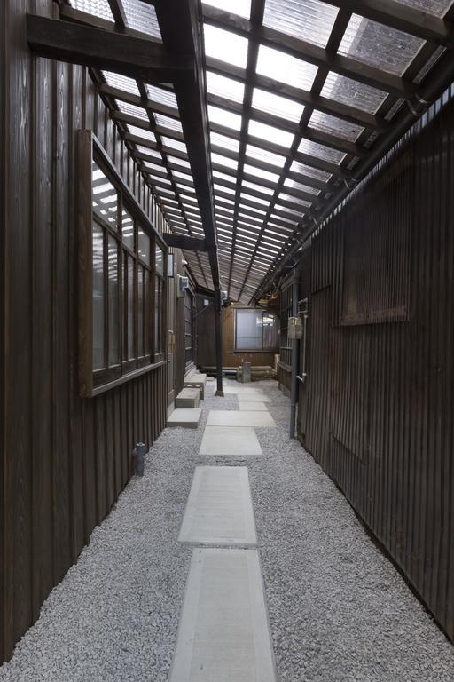 Art House Project The Row House Of Hamawaki Hotell Beppu Exteriör bild